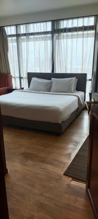 King Service Suite At Times Square Kuala Lumpur Luaran gambar